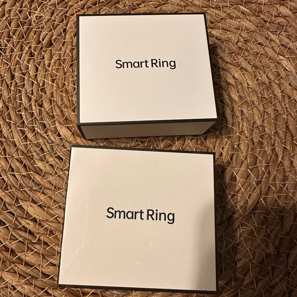 Smart LED Mood Ring — Silver Color with App Control - Picture 7 of 7
